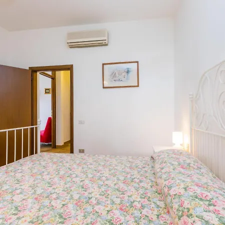 Appartamento Calendula By Interhome Lamporecchio