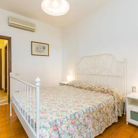 Calendula By Interhome *